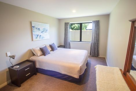 Photo of property in 54 Inniscort Street, Cromwell, 9310