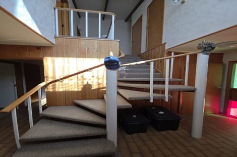 Photo of property in 13 Thompson Road, Bluff Hill, Napier, 4110
