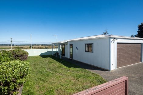 Photo of property in 71 The Esplanade, Westshore, Napier, 4110