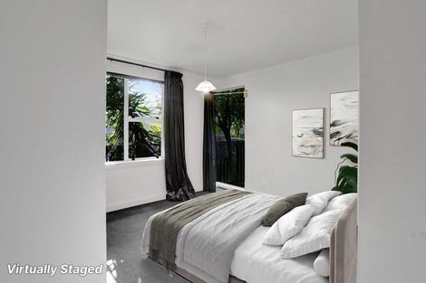 Photo of property in 16 Weymouth Street, New Plymouth, 4310