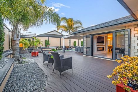 Photo of property in 37 Magellan Rise, Flagstaff, Hamilton, 3210