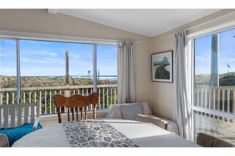 Photo of property in 37 Marine Drive, Te Kopuru, Dargaville, 0371