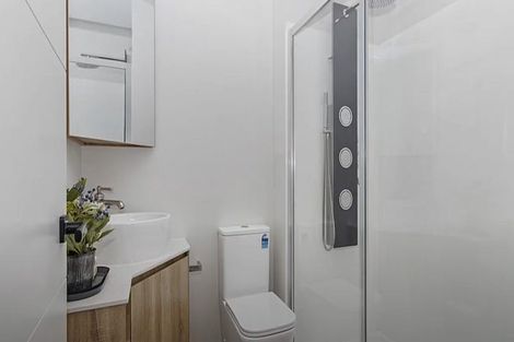 Photo of property in 44u1 May Street, Hamilton East, Hamilton, 3216