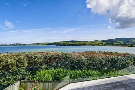 Photo of property in 41 The Masthead, Whitby, Porirua, 5024