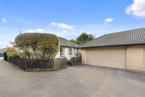 Photo of property in 387 Yaldhurst Road, Russley, Christchurch, 8042