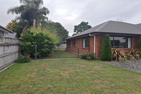 Photo of property in 8a Norfolk Drive, Cambridge, 3434