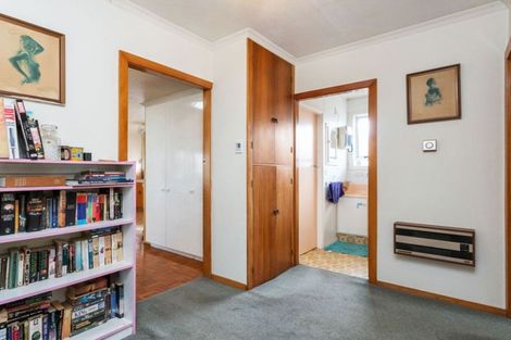 Photo of property in 28 Compton Street, Woolston, Christchurch, 8062