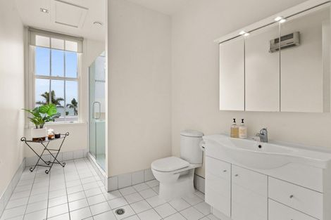 Photo of property in 4/1 Emerson Street, Napier South, Napier, 4110