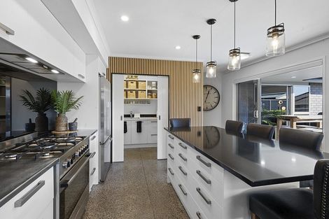 Photo of property in 58d Karamea Street, Whalers Gate, New Plymouth, 4310
