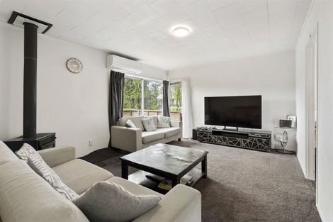 Photo of property in 3 June Place, Torbay, Auckland, 0630