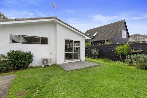 Photo of property in 20a Marina Grove, Hutt Central, Lower Hutt, 5010