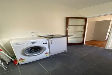 Photo of property in 69 Lavaud Street, Berhampore, Wellington, 6023