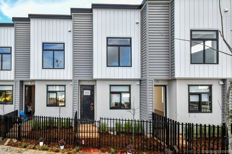 Photo of property in 3/22 James Laurie Street, Henderson, Auckland, 0612