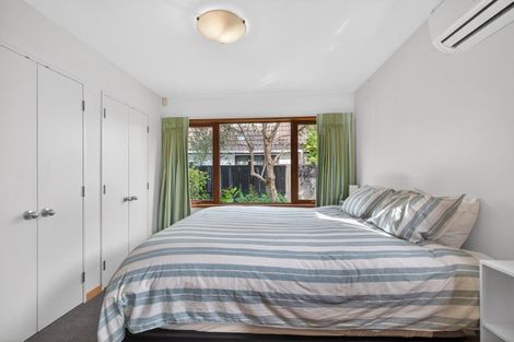 Photo of property in 2/130 Muritai Road, Eastbourne, Lower Hutt, 5013