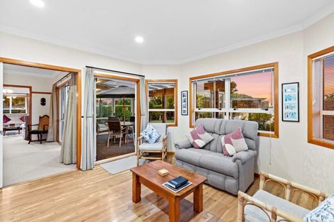 Photo of property in 34 Sovereign Drive, Papamoa Beach, Papamoa, 3118