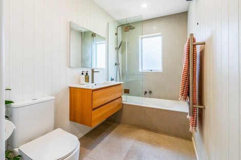 Photo of property in 15a Lodge Avenue, Mount Maunganui, 3116