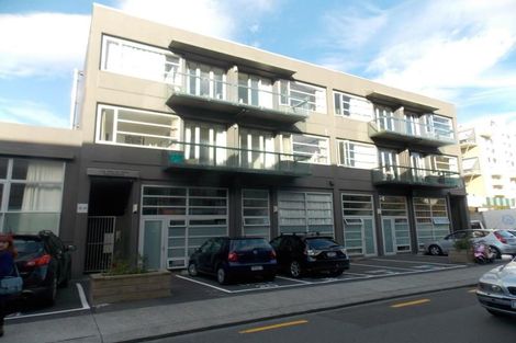 Photo of property in 12/35u Torrens Terrace, Mount Cook, Wellington, 6011