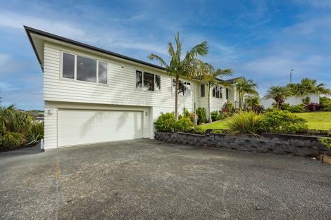Photo of property in 21 Hornbill Drive, Fairview Heights, Auckland, 0632