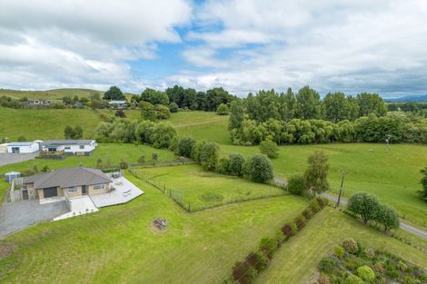 Photo of property in 210 Mount Herbert Road, Waipukurau, 4285