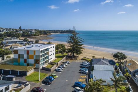 Photo of property in Seaview Apartments, 12/64 Milford Road, Milford, Auckland, 0620