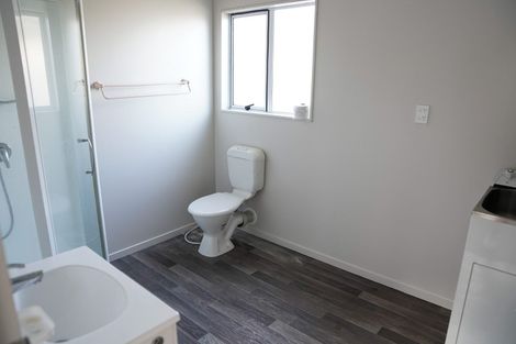 Photo of property in 13 Gala Place, Henderson, Auckland, 0612