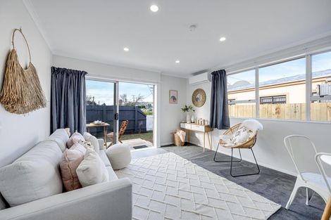 Photo of property in 56f2- Ward Street, Trentham, Upper Hutt, 5018