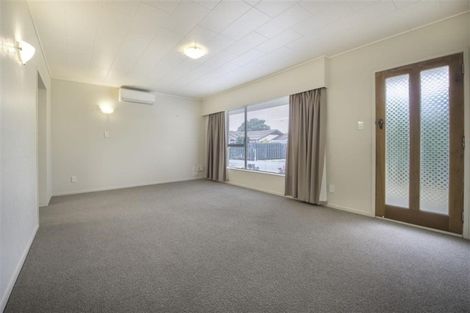 Photo of property in 3/17 Ngarimu Crescent, Taradale, Napier, 4112