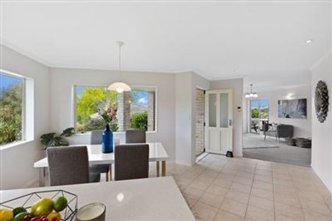 Photo of property in 9 Ashmore Drive, Frankleigh Park, New Plymouth, 4310