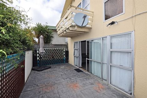 Photo of property in 6/209 Charles Street, Saint Leonards, Hastings, 4120