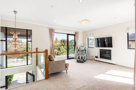 Photo of property in 40 Silver Moon Road, Albany Heights, Auckland, 0632