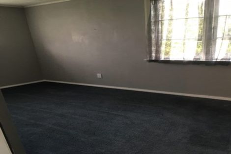 Photo of property in 2 Waihi Road, Hawera, 4610