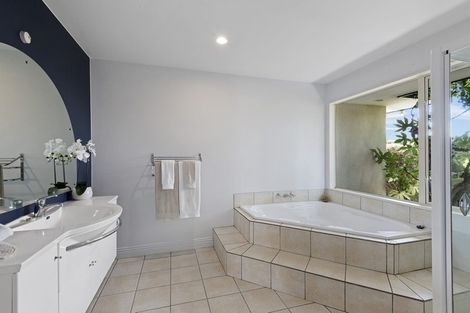 Photo of property in 14 Durrell Way, Rolleston, 7614