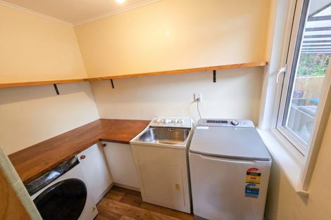 Photo of property in 73 Valley Road, Paraparaumu, 5032