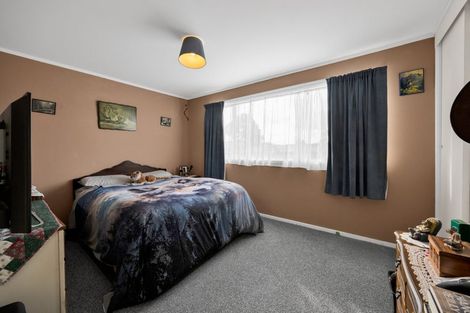 Photo of property in 5 Iredale Road, Hawera, 4610