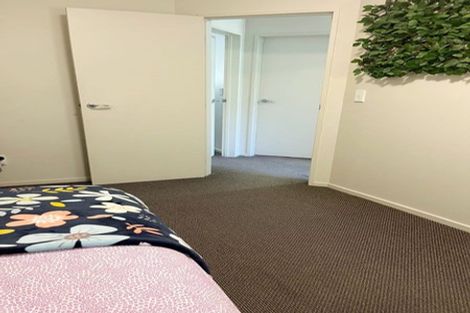 Photo of property in 630 Beach Road, Browns Bay, Auckland, 0630