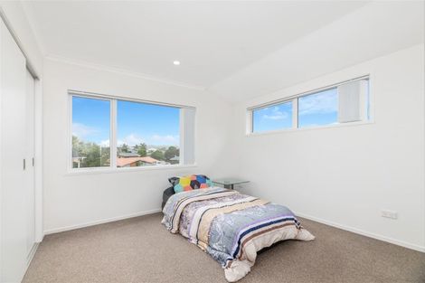 Photo of property in 1/67a Metcalfe Road, Ranui, Auckland, 0612