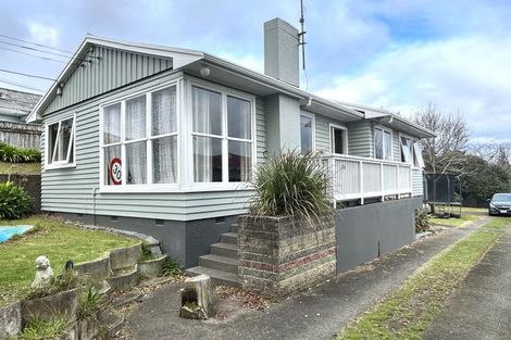 Photo of property in 48 Raumati Road, Raumati Beach, Paraparaumu, 5032