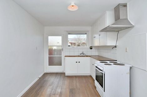 Photo of property in 2/132 Aldwins Road, Phillipstown, Christchurch, 8062