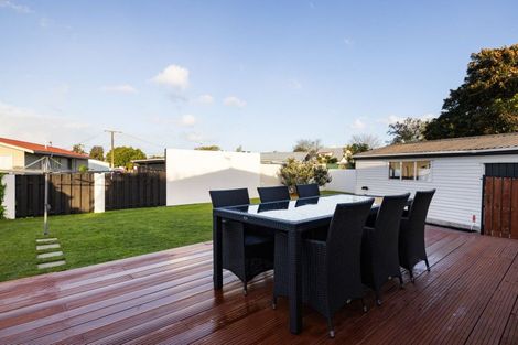 Photo of property in 5 Mckinley Place, Nawton, Hamilton, 3200