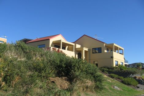 Photo of property in 40 The Masthead, Whitby, Porirua, 5024