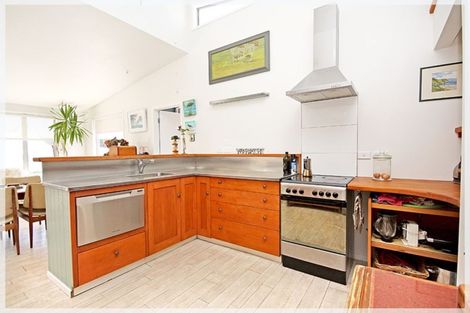 Photo of property in 47 Nash Parade, Foxton Beach, Foxton, 4815