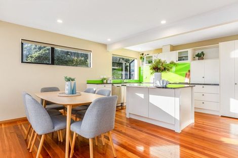 Photo of property in 24 Sunset Parade, Plimmerton, Porirua, 5026