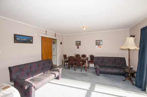 Photo of property in 11/2 Burdendale Grove, Churton Park, Wellington, 6037