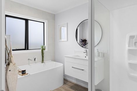 Photo of property in 53 Mount Nicholas Avenue, Wanaka, 9305