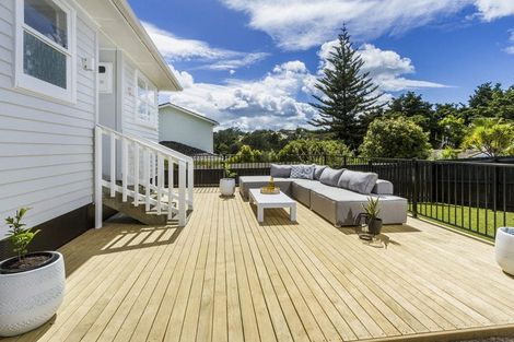 Photo of property in 29 Castleton Street, Birkdale, Auckland, 0626