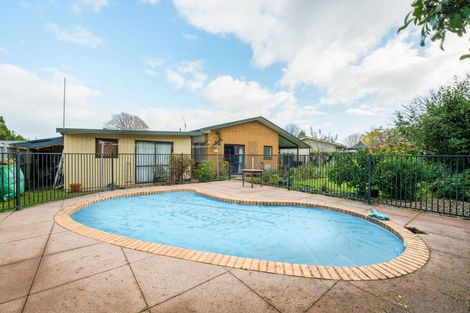 Photo of property in 32 Bernard Street, Chedworth, Hamilton, 3210