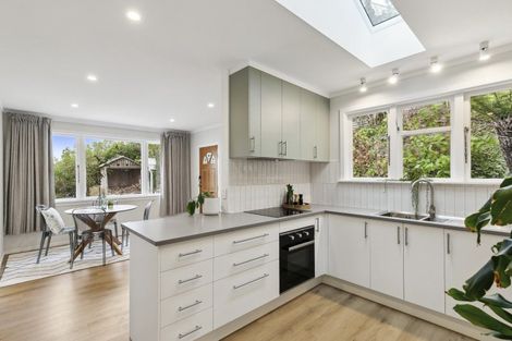 Photo of property in 5 Barrie Street, Johnsonville, Wellington, 6037