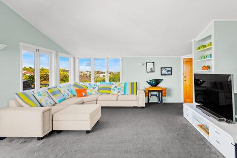 Photo of property in 7 Greenwood Lane, Birkenhead, Auckland, 0626