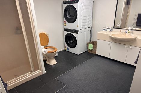 Photo of property in 127 Goldfield Heights, Queenstown, 9300