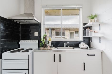 Photo of property in 118 Tawa Street, Melville, Hamilton, 3206